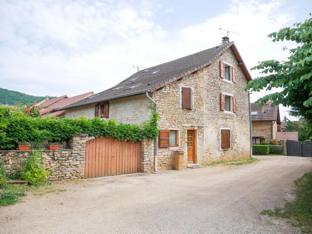 Gîte du Lavoir - gitesdesbalcons-com Leyrieu Extérieur photo
